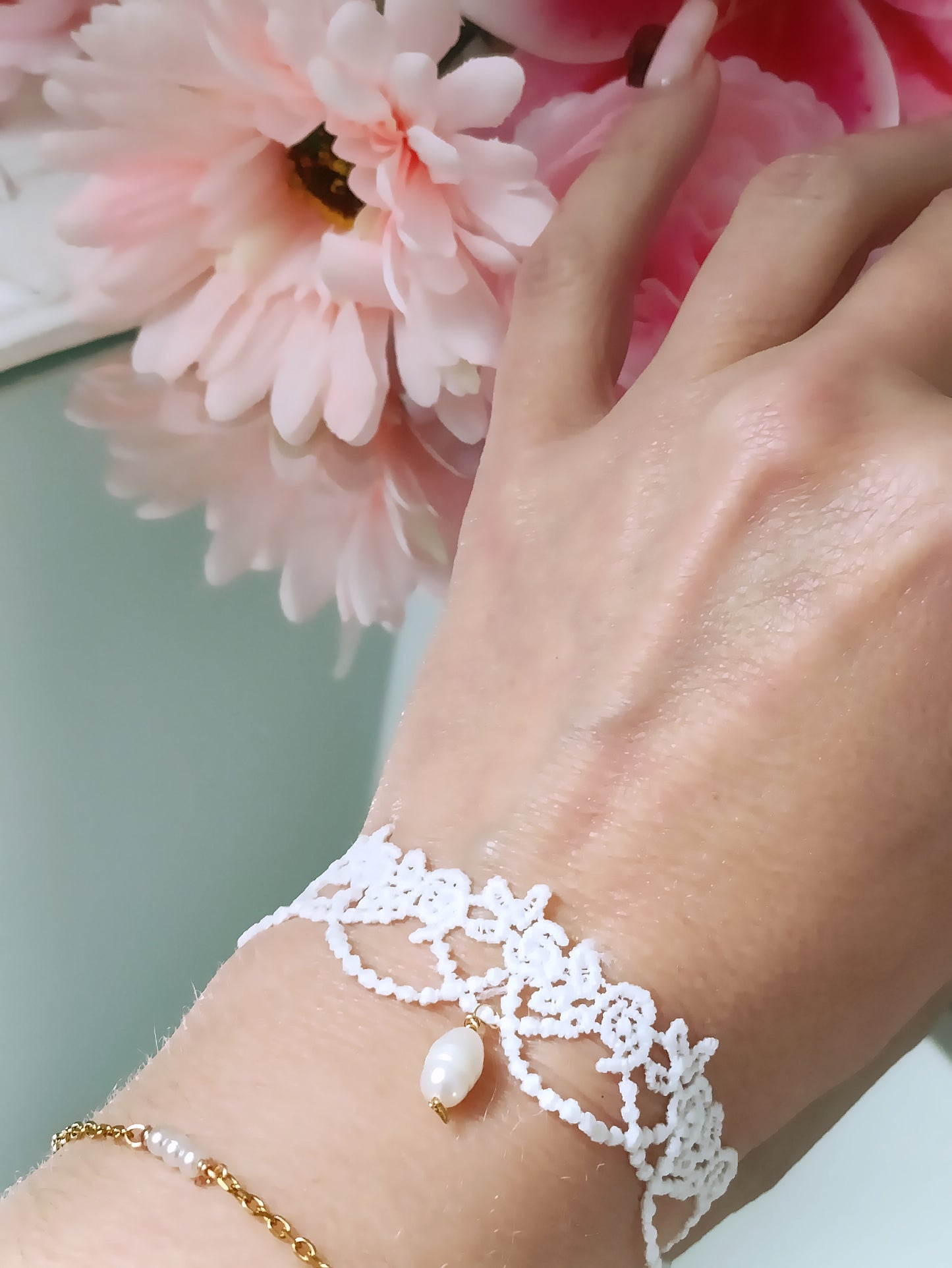 bijoux de mariée, bijoux de mariage femme, bijoux mariage pas cher, bijoux mariage original, bijoux mariage originaux, bijoux de mariée rare, bijoux de mariée unique, zag, unique by m, rêveuse créatrice de bijoux, aparanjan, aprizo, bracelet de mariée en dentelle, bijoux de mariée en dentelle, bracelet femme en dentelle et perle d'eau douce