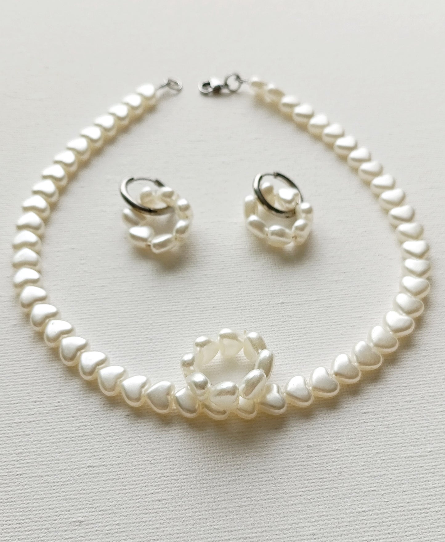 Boucles d'oreilles Mon petit cœur / Perles en acrylique et Acier inoxydable