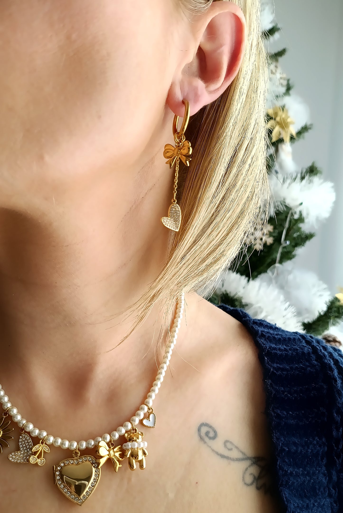 Boucles d'oreilles Snow White / Création de boucles, Acier inoxydable, perles de verre et breloques en acier (Copie)