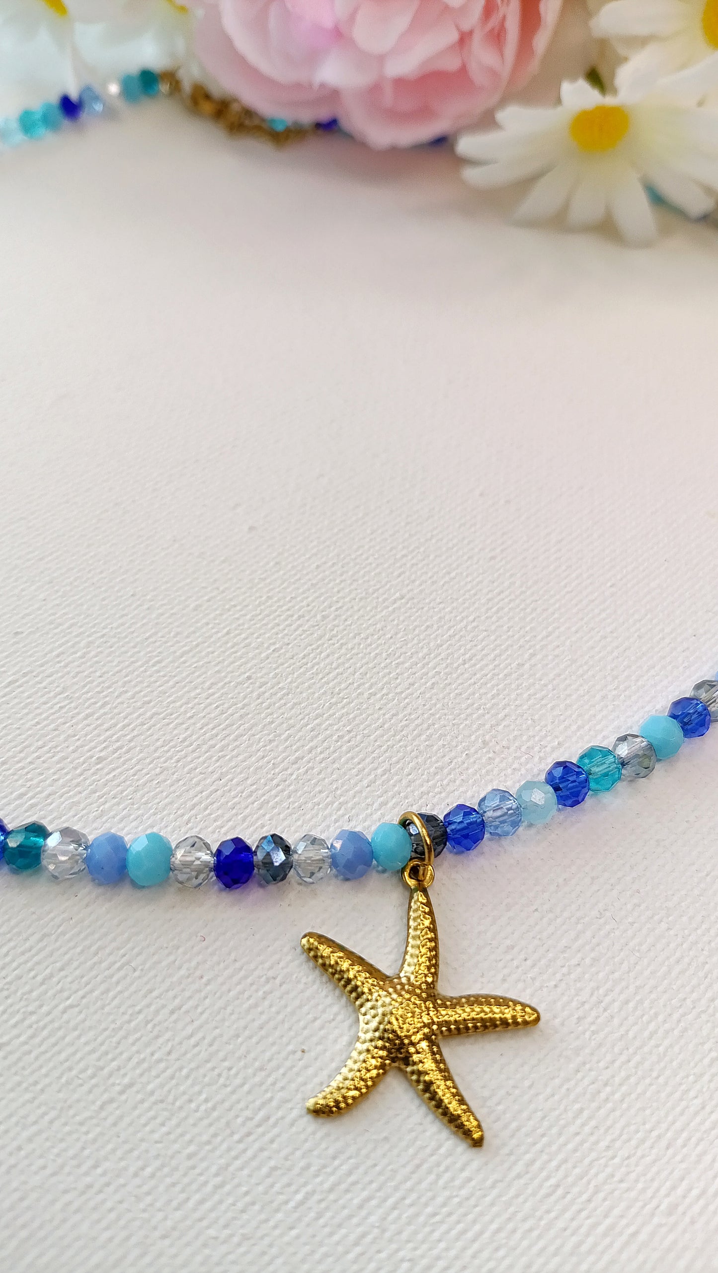 Collier femme perles bleues, pas cher, collier femme perles bleues original, collier femme printemps été 2026 site de bijoux pas cher, site de bijoux de créateur, site de bijoux fiable, site de bijoux de qualité, meilleur site de bijoux fantaisie pas cher, bijoux printemps été 2026
