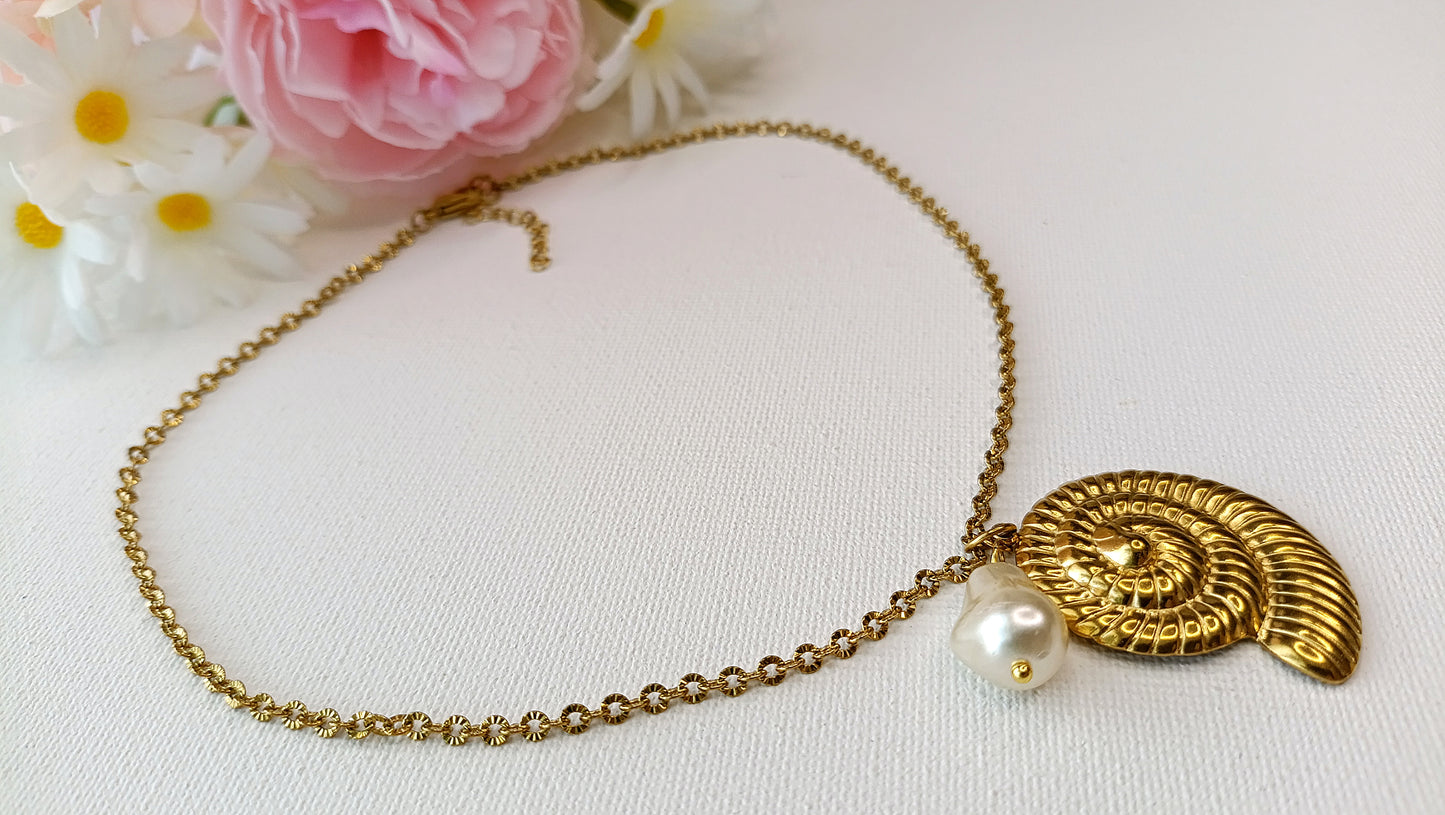 collier femme gros coquillage doré pas cher, collier femme gros coquillage, site de bijoux pas chers pour femme, site de bijoux de créateur français, site de bijoux de qualité pas cher, bijoux printemps été 2026 pas chers français