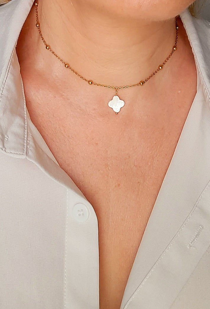 Collier Dévouée