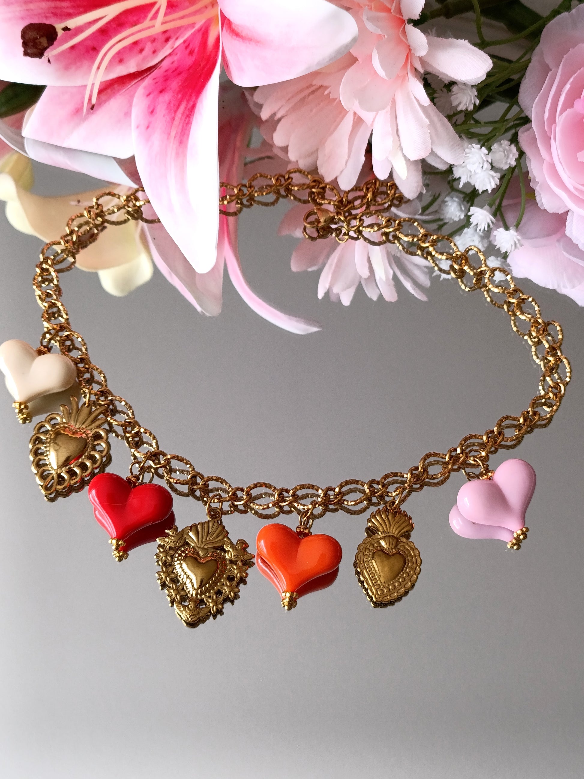 collier femme pendentifs cœurs, collier à charms cœurs femme, collier à breloques cœurs femme