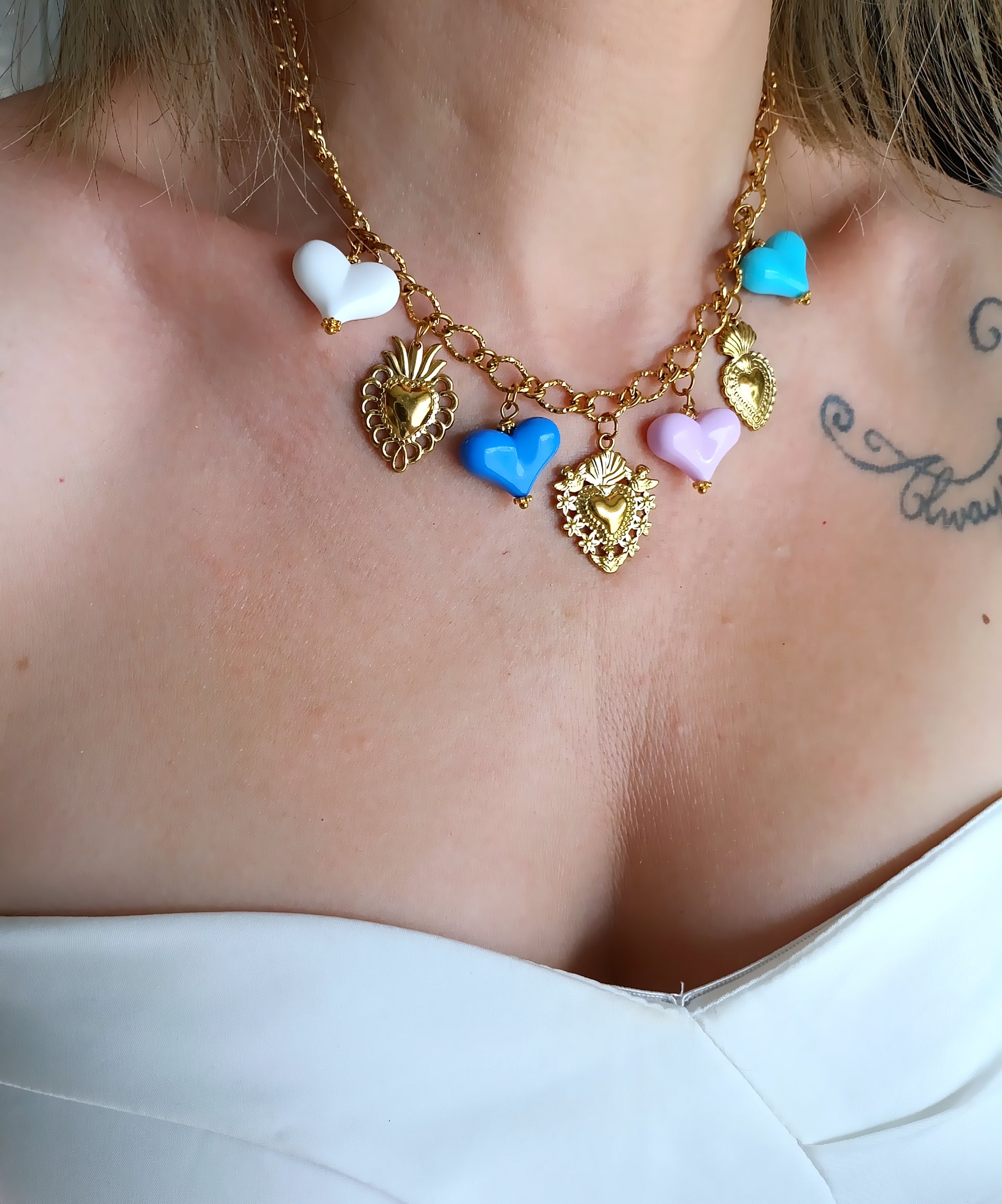 collier femme pendentifs cœurs, collier à charms cœurs femme, collier à breloques cœurs femme