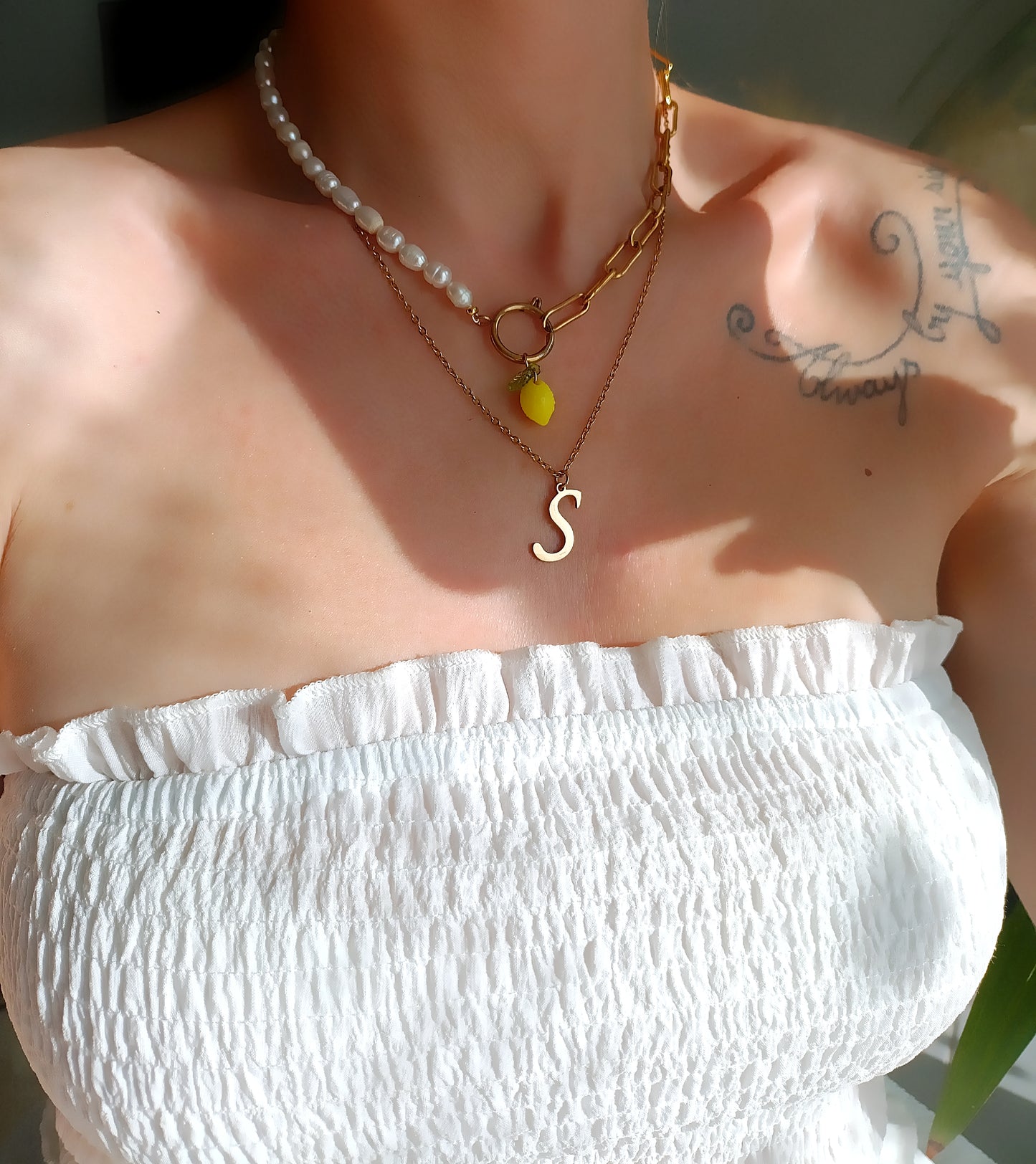 Collier femme citron, collier femme perles d'eau douce, collier femme original pas cher, collier e créateur, collier femme fait main, meilleurs bijoux femme, meilleur site de bijoux en ligne, meilleurs site de bijoux femme, site de bijoux homme