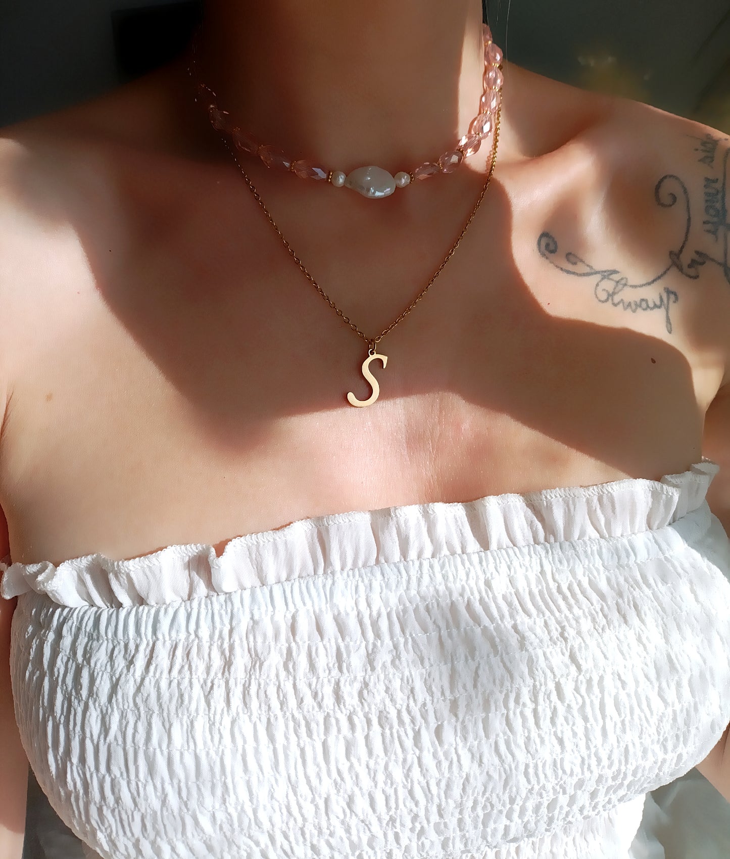 collier femme rare, collier femme perle d'eau douce, collier femme perles de verre, ras de cou femme original, collier femme perles facettées, collier femme perles d'eau douce