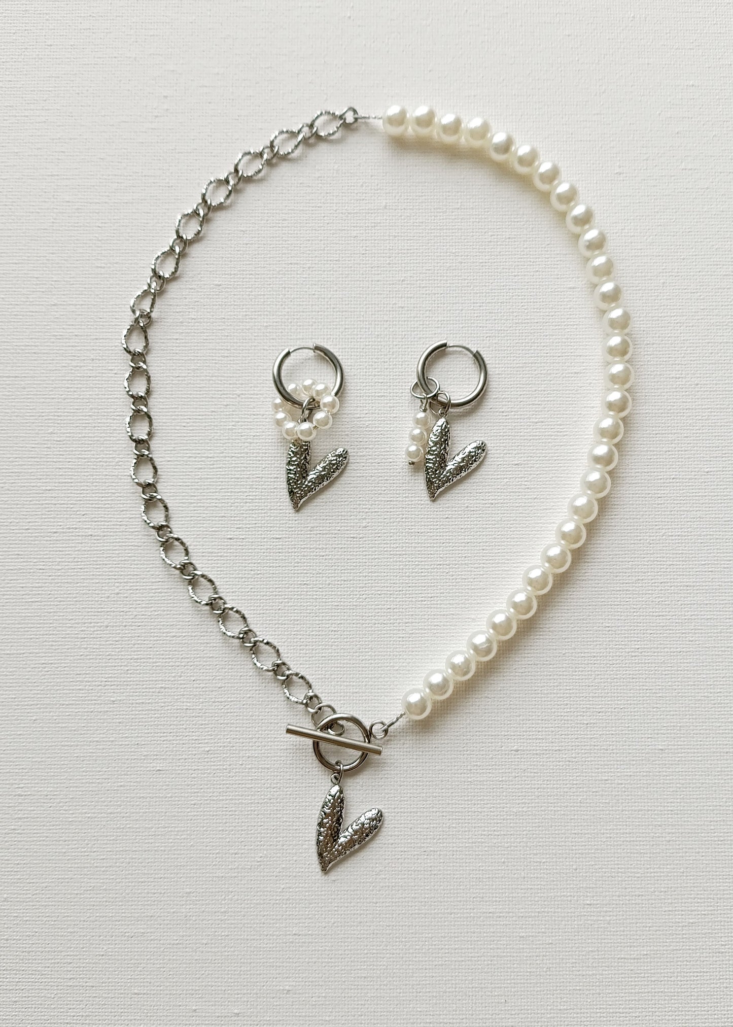 Collier femme en maille et perles, acier inoxydable, collier unique, rare, bijou de créateur, collier en maille et perles, meilleur site de bijoux, meilleur bijoux en acier inoxydable, site de bijoux en acier inoxydable pas cher, bijoux de créateur pas cher, idée cadeau noël femme