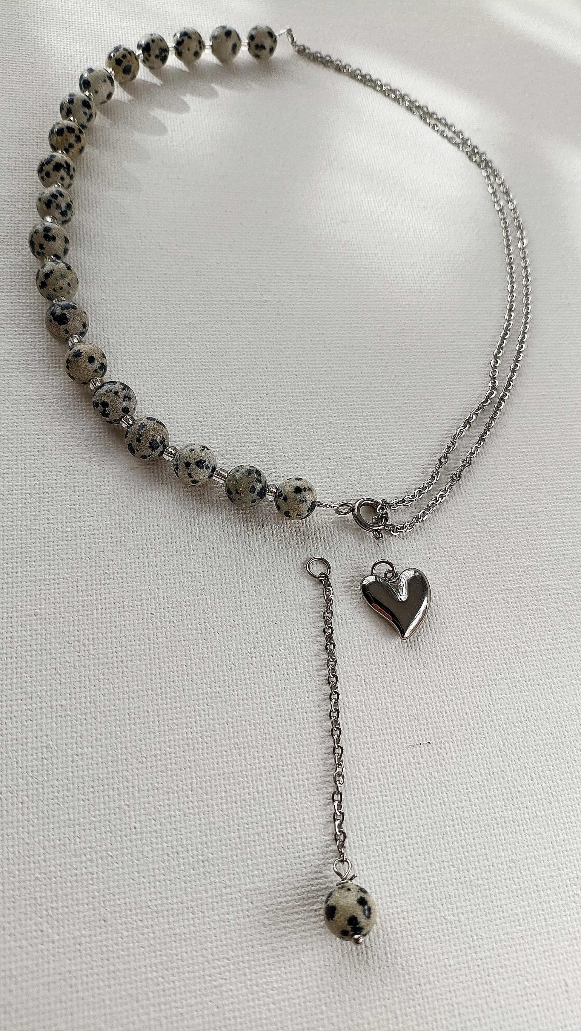 collier femme de créateur, collier femme en jaspe de dalmatien, collier en jaspe dalmatien et acier inoxydable, collier femme en jaspe dalmatien pas cher, site de bijoux de créateur pas cher