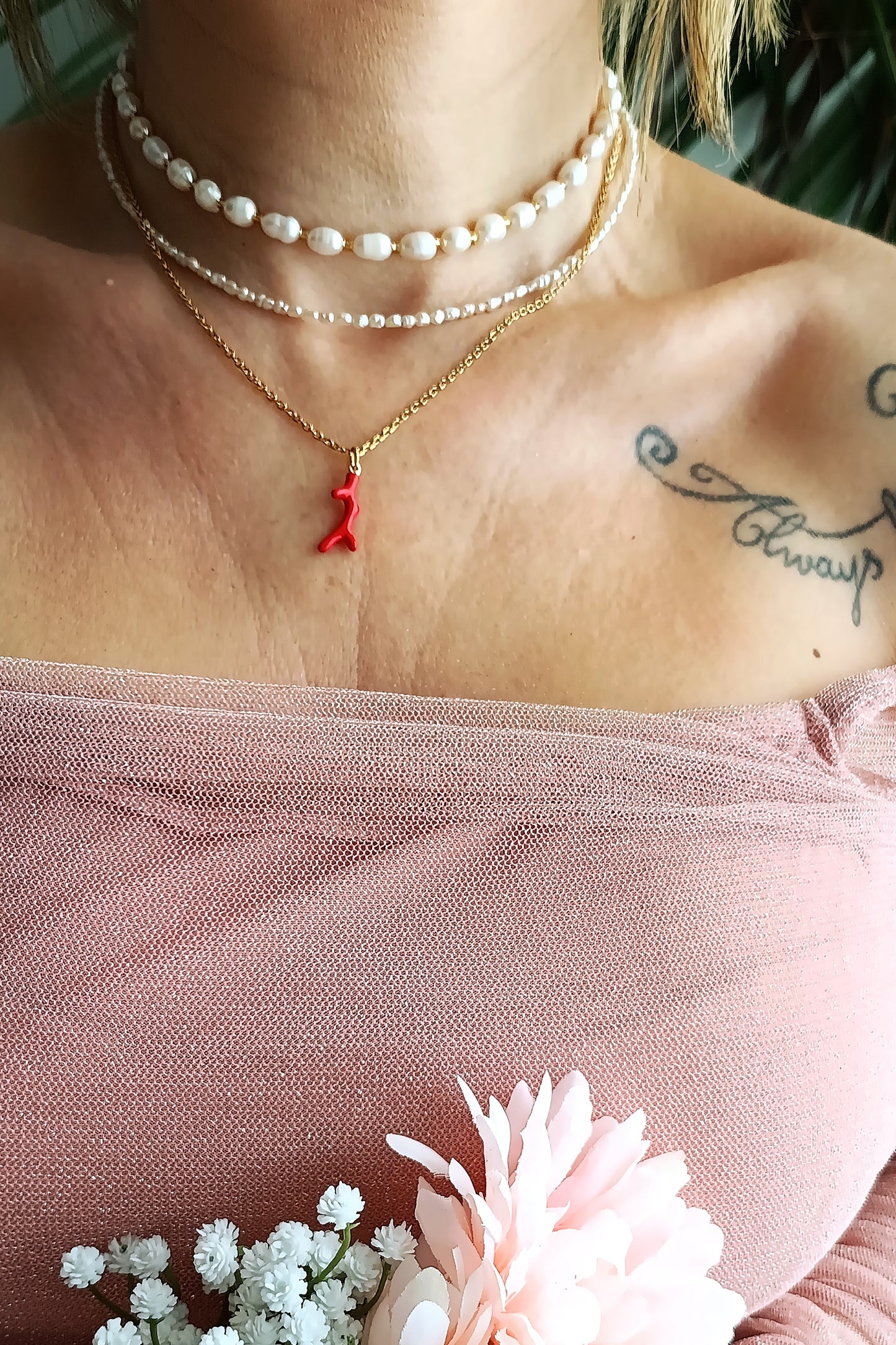 Collier femme Jane Austen, collier film Emma, collier vintage, collier femme époque victorienne, collier rare, bijoux vintages, créateur de bijoux, meilleur site de bijoux en acier pas cher, collier femme corail