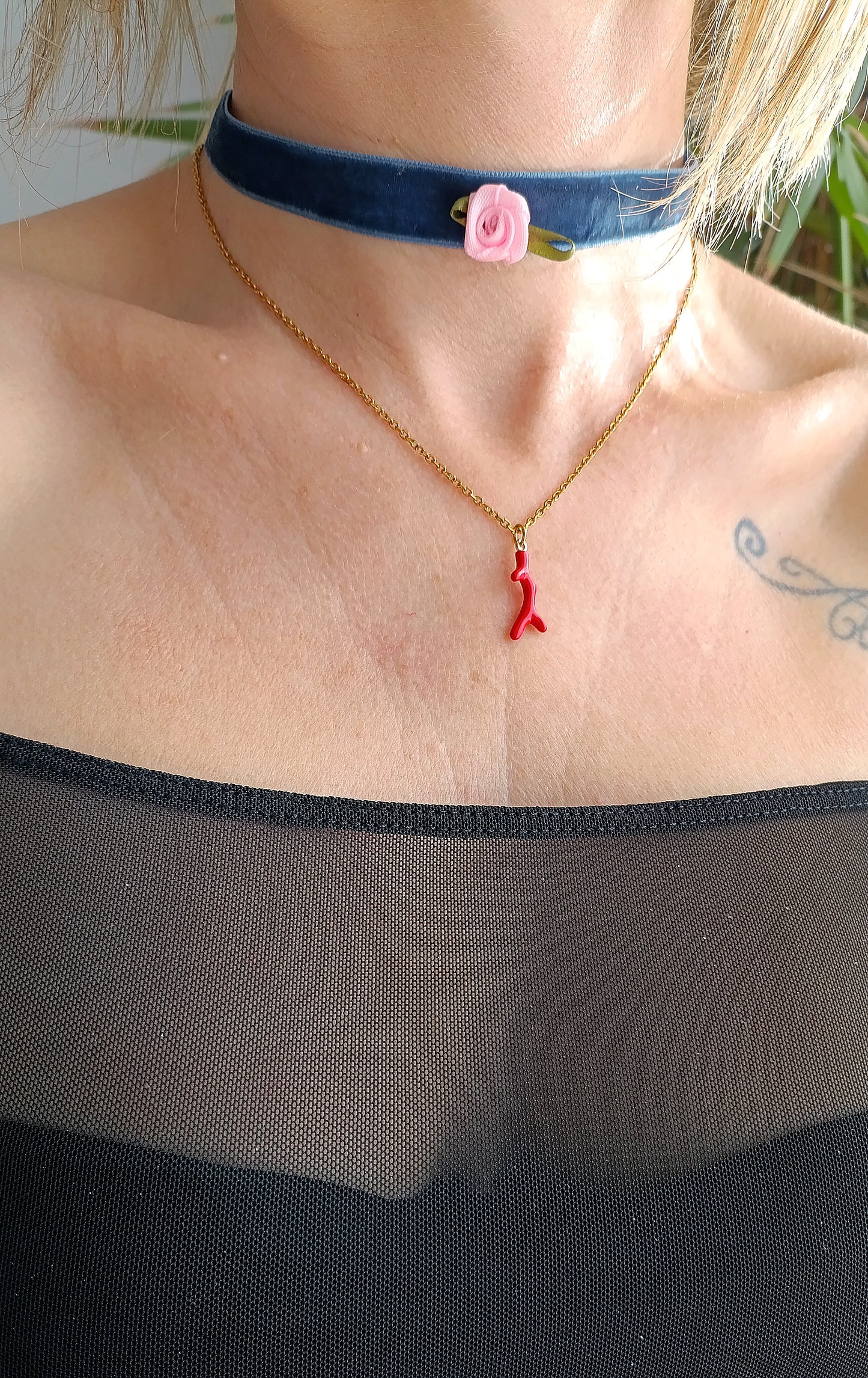 Collier femme Jane Austen, collier film Emma, collier vintage, collier femme époque victorienne, collier rare, bijoux vintages, créateur de bijoux, meilleur site de bijoux en acier pas cher, collier femme corail