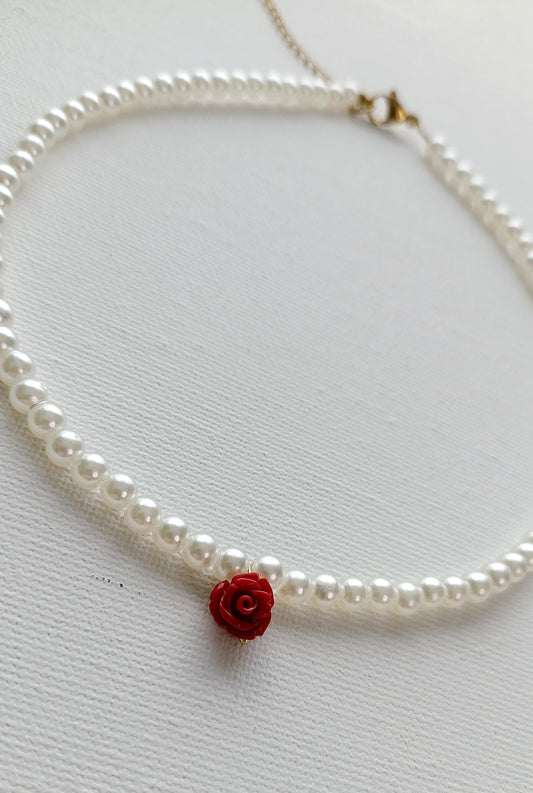 collier femme en perles er rose rouge, collier femme vintage, collier femme Jane Austen, collier femme époque victorienne, bijoux victoriens, bijoux Jane Austen