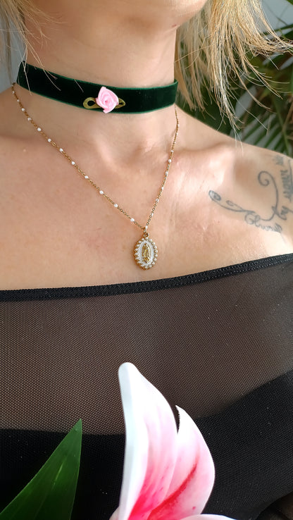 collier femme médaille miraculeuse, médaille miraculeuse collier femme, collier avec une médaille miraculeuse pour femme, collier médaille miraculeuse fantaisie