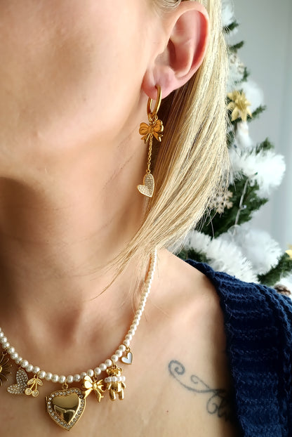 Boucles d'oreilles Snow White / Création de boucles, Acier inoxydable, perles de verre et breloques en acier (Copie)