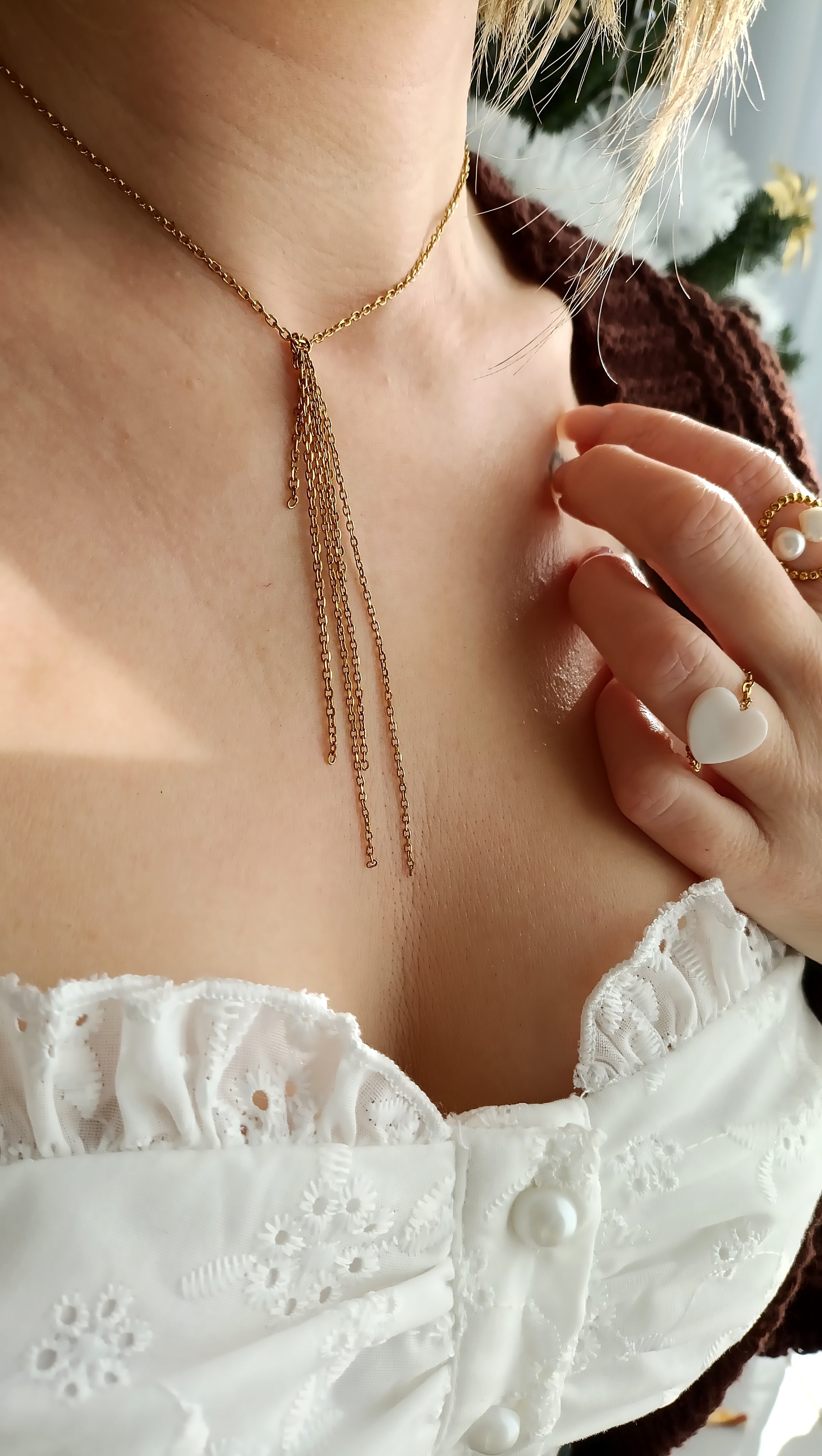 collier femme cascade de mailles, collier femme en acier inoxydable, bijoux en acier inoxydable de qualité, collier femme avec plein de mailles, collier femme frange de mailles, collier femme avec plein de mailles, meilleur site de bijoux en acier inoxydable, bijoux de créateur français, bijoux français