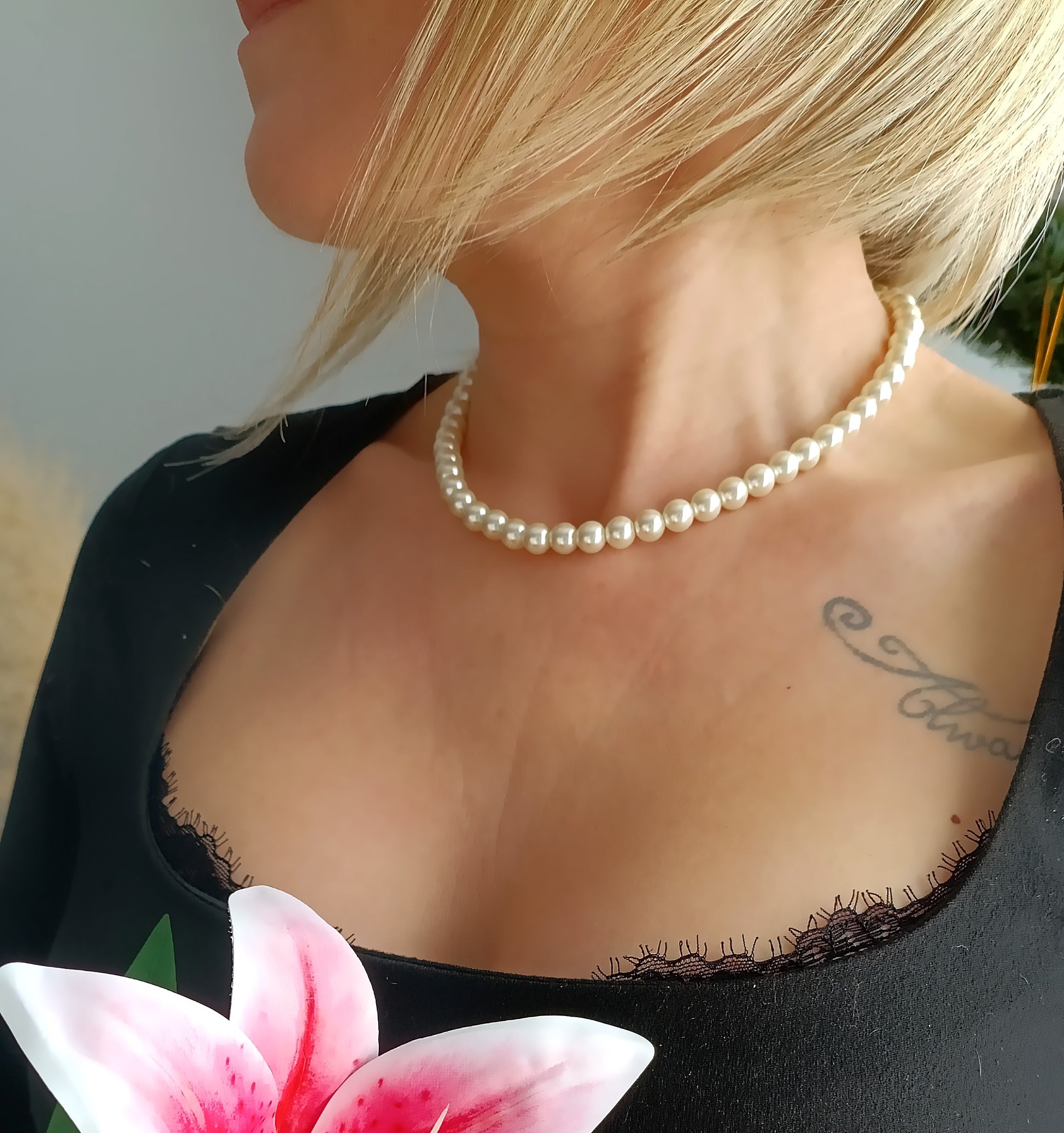 Collier grosses perles nacrées femme, collier perles nacrées femme, idée saint valentin femme, collier imitation perles de culture femme, collier de créateur femme, collier tendance femme, collier vintage femme, bijoux femme pas cher, 