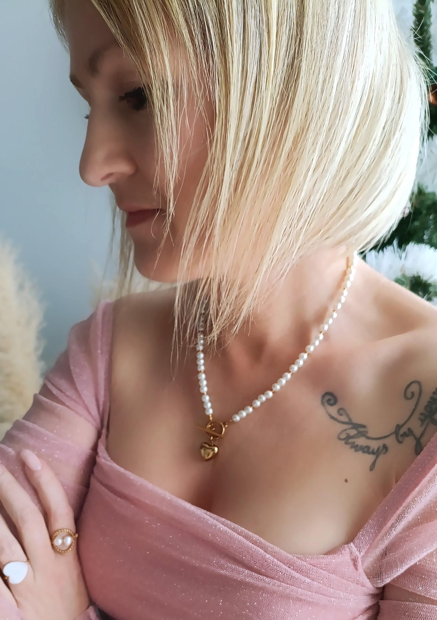 collier femme en perles pas cher, collier femme en perles et pendentif cœur pas cher, idée cadeau saint valentin femme, idée cadeau fête des mères, meilleur site de bijoux fantaisie, meilleur bijoux fantaisie français, bijoux de créateur pas cher, collier en perles femme de créateur, collier en perles femme acier inoxydable de qualité