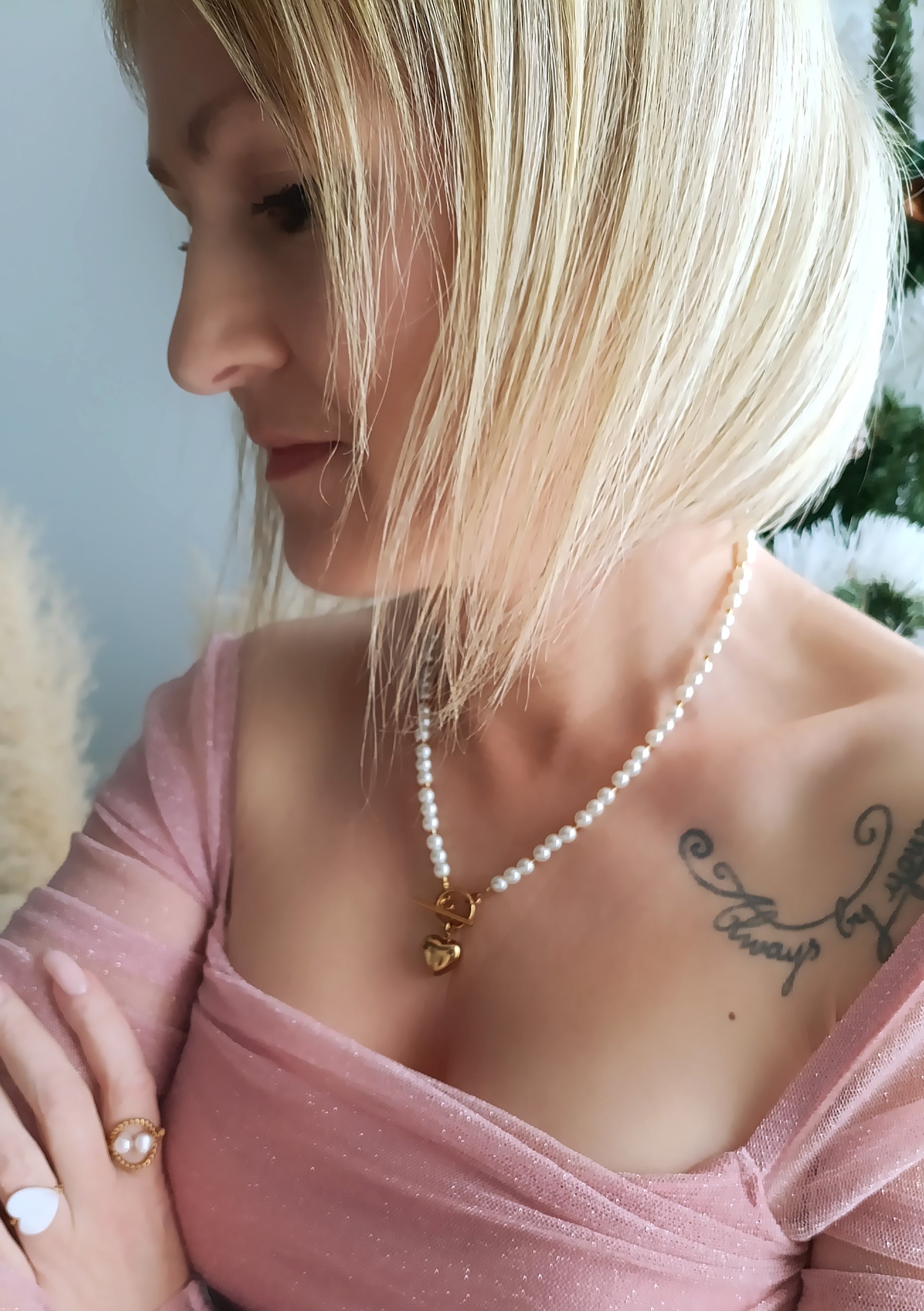 collier femme en perles pas cher, collier femme en perles et pendentif cœur pas cher, idée cadeau saint valentin femme, idée cadeau fête des mères, meilleur site de bijoux fantaisie, meilleur bijoux fantaisie français, bijoux de créateur pas cher, collier en perles femme de créateur, collier en perles femme acier inoxydable de qualité