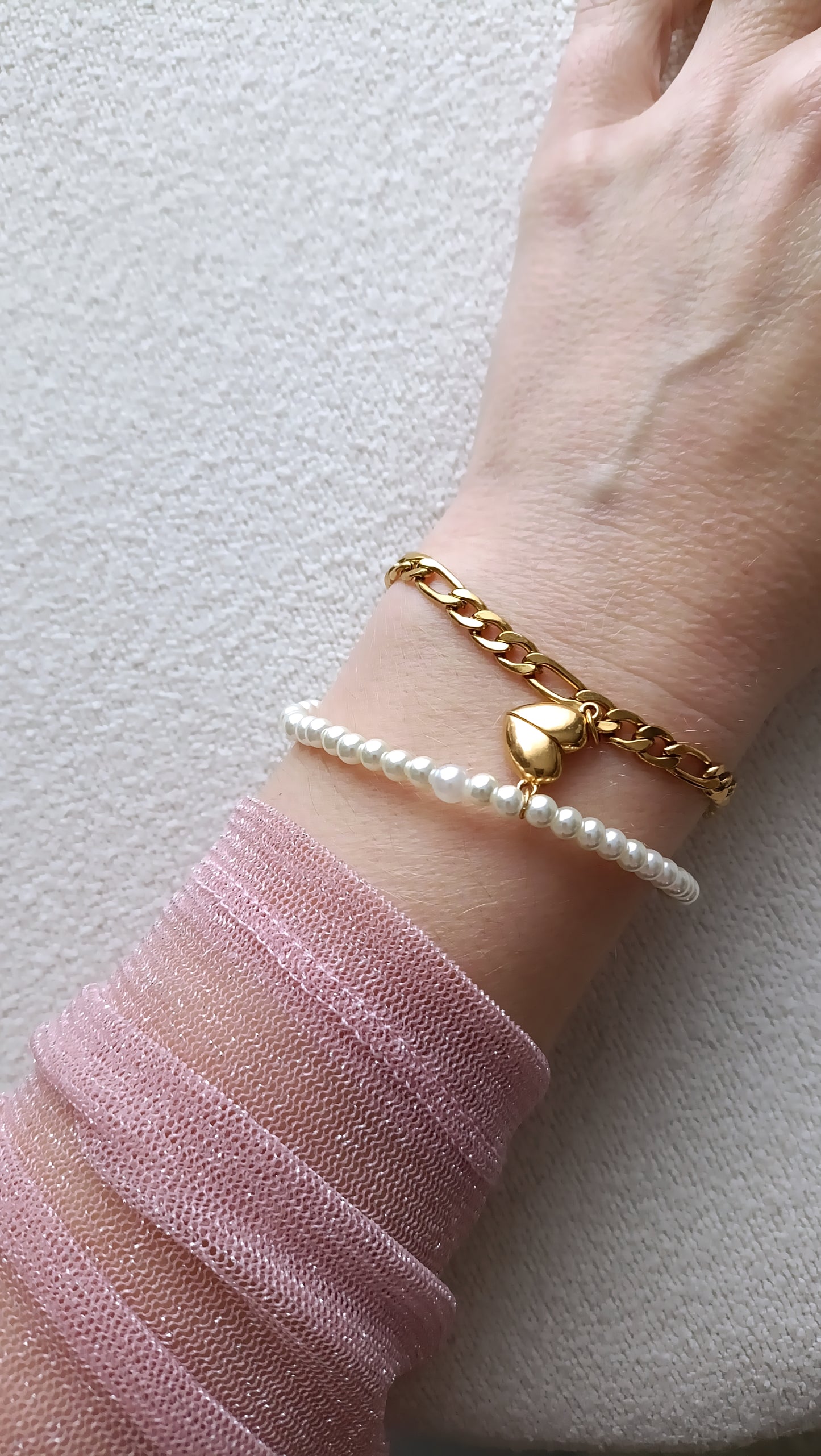 duo de bracelets pour femme, bracelets d'amitié, bracelets d'amour, lot de deux bracelets d'amitié, bracelet avec pendentif cœur femme, idée cadeau de couple, bracelet de couple, idée cadeau saint valentin, idée cadeau fête des mères