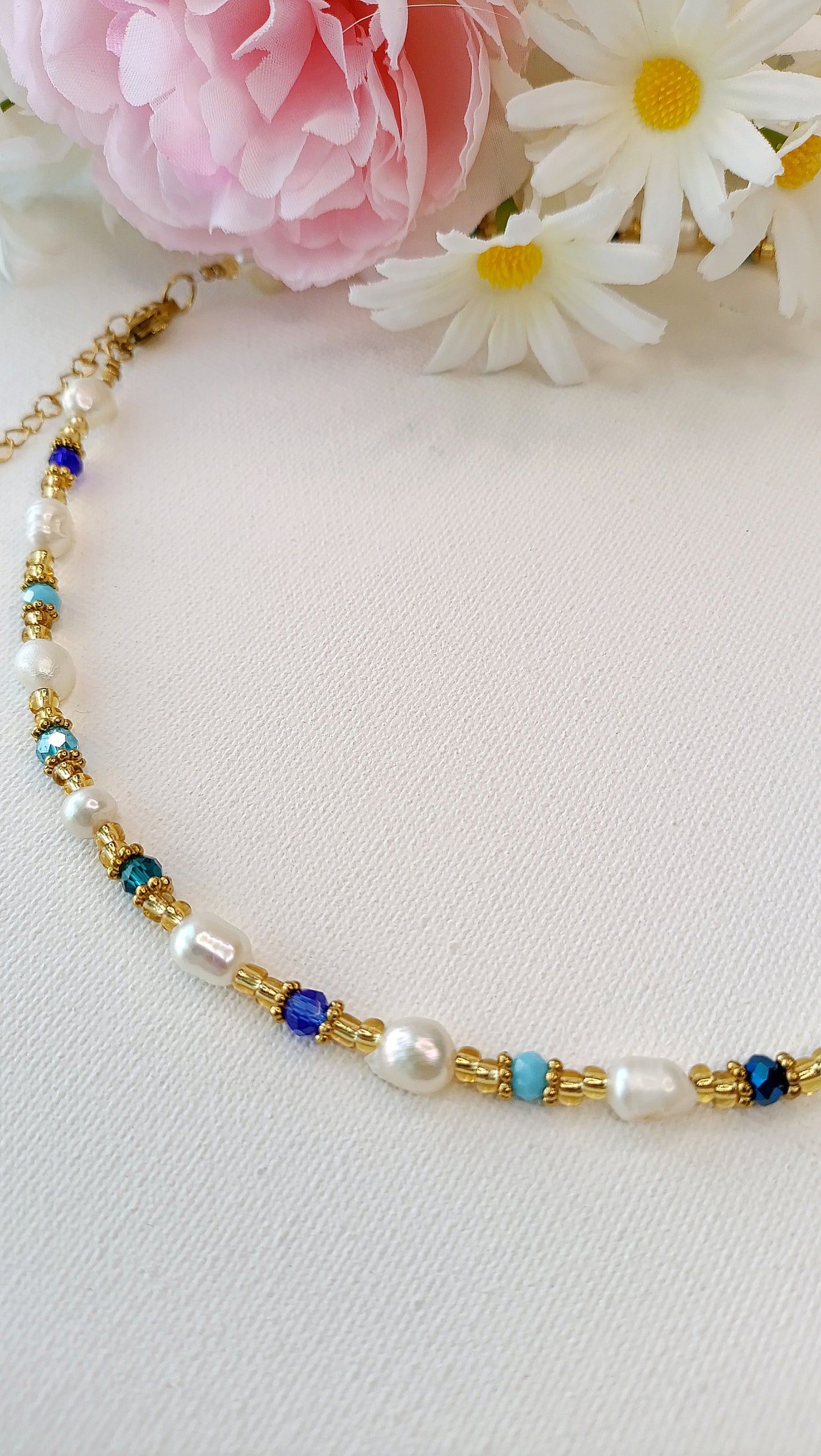 Collier Bonheur terre et mer / Création Acier inoxydable, perles d'eau douce, perles de verre