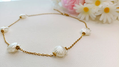 collier femme ras de cou coquillage saint jacques, collier femme printemps été 2026, bijoux femme printemps été 2026pas chers, collier femme de créateur français, bijoux français