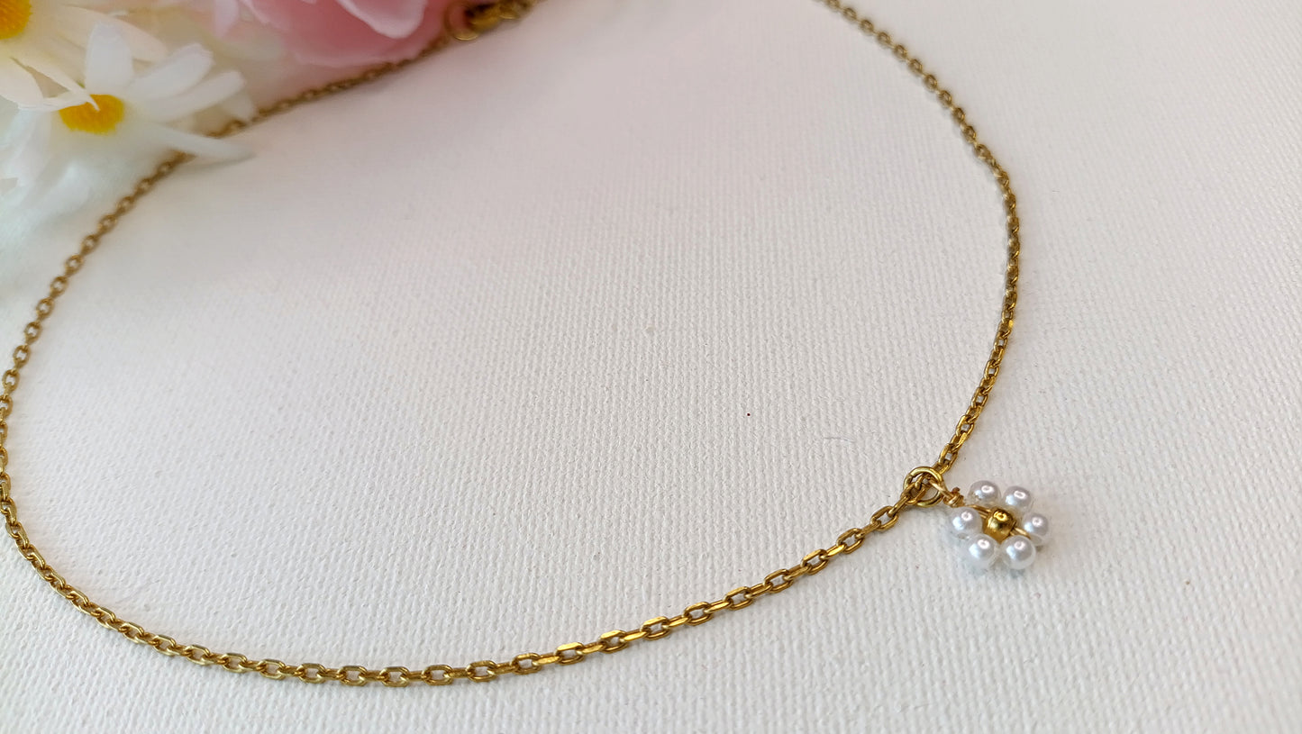 Collier Ma jolie petite fleur / Création Acier inoxydable perles
