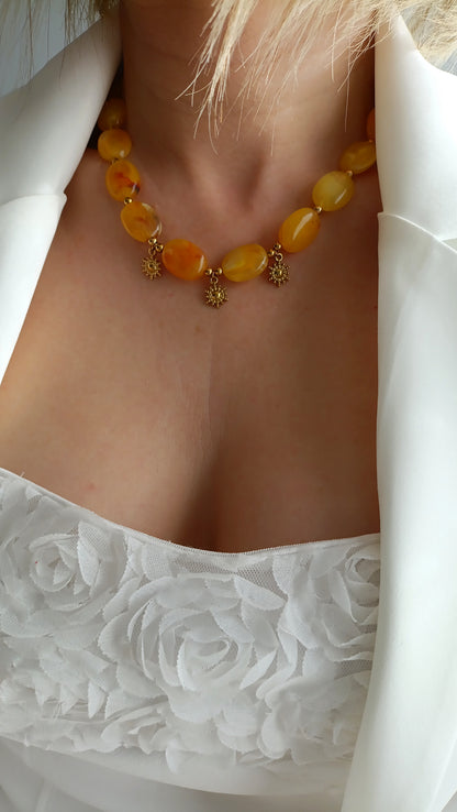 Collier femme grosse perles et soleil, collier femme coloré, collier femme grosses perles colorées, collier femme printemps été 2026 pas cher, bijoux femme printemps été 2026 pas chers, collier femme grosses perles blanches, collier femme grosses perles oranges, collier femme grosse perles roses, collier femme grosses perles bleues, collier femme grosses perles vertes, siyte de bijoux français pas chers, site de bijoux acier pas chers françaisn site de bijoux été 2026