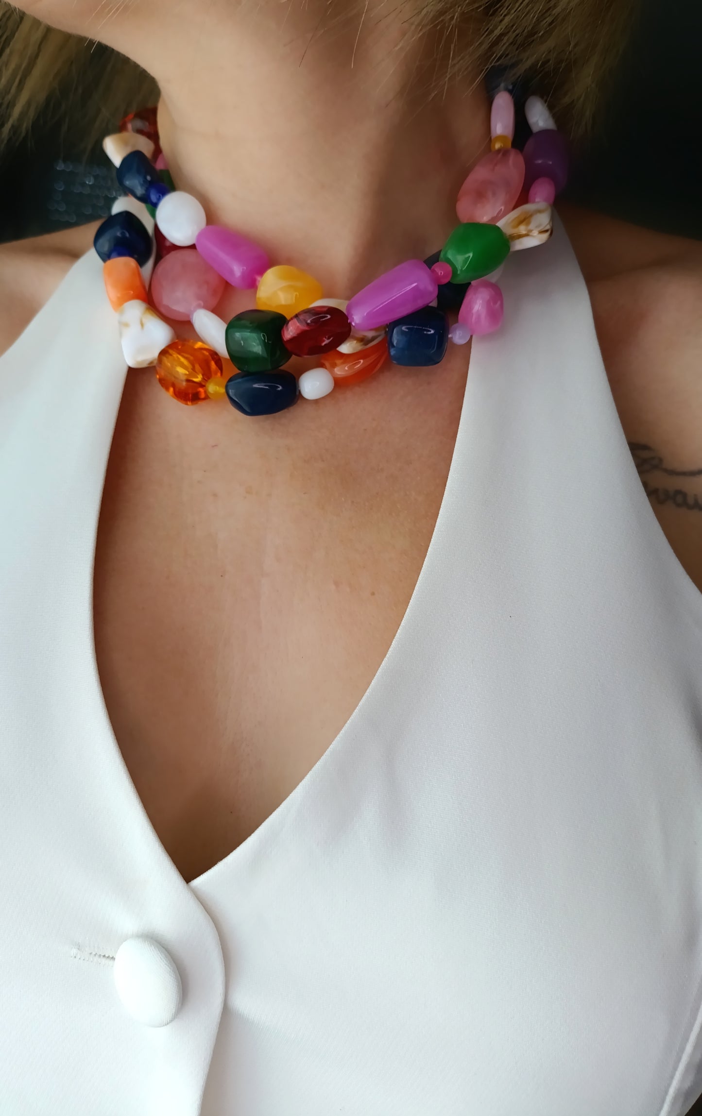 collier grosses perles colorées femme, collier femme grosses perles, collier femme grosses perles de couleurs, collier sezanne, collier femme vintage, collier femme années 70, collier femme années 80, collier femme à grosses perles, collier femme à grande perles