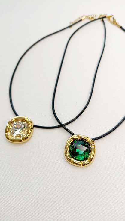 Collier femme plaqué or pierre verte, collier femme plaqué or pendentif perle verte, parure en acier inoxydable pas cher, parure femme plaqué or pas cher