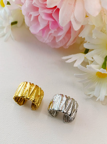 bague femme en acier inoxydable doré or, bague femme en acier inox plaqué or, bague femme fantaisie, bagues femme originales, bagues femme de qualité, bague femme pas chères, bagues femme en acier inox pas chères, bague femme, bague femme unique by m, bague femme aparanjan, bague femme musardise, bague femme manège à bijoux, bagues femme my house of jewels, bague femme bijoux brigitte, bagues femme très belles, bagues femme résistantes, bagues femme qu'on ne voit pas partout 