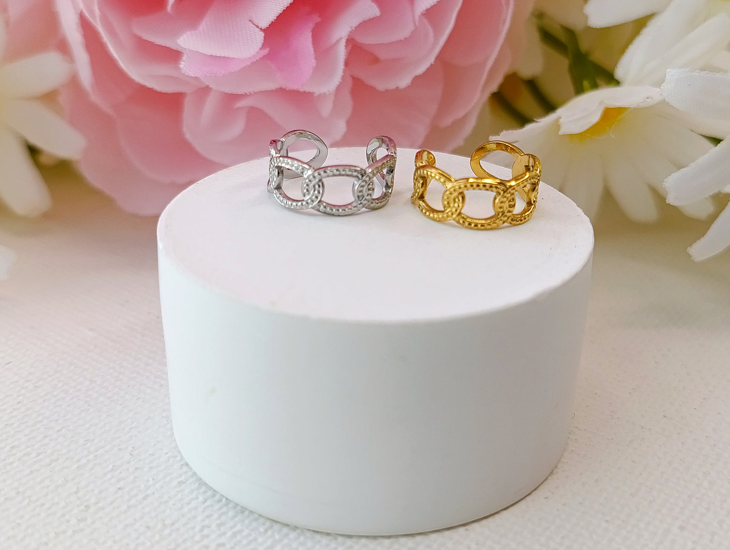 bague d'oreille ear cuff femme en acier inoxydable, bague d'oreille ear cuff femme en acier inox plaqué or, bague d'oreille ear cuff femme fantaisie, bague d'oreille ear cuff femme originales, ear cuff femme de qualité, bague d'oreille femme pas chères, ear cuff femme en acier inox pas chères, bague d'oreille femme, bague d'oreille femme aparanjan, ear cuff femme musardise, bague d'oreille femme musardise, bague d'oreille hypoallergénique en acier, ear cuff hypoallergénique en acier