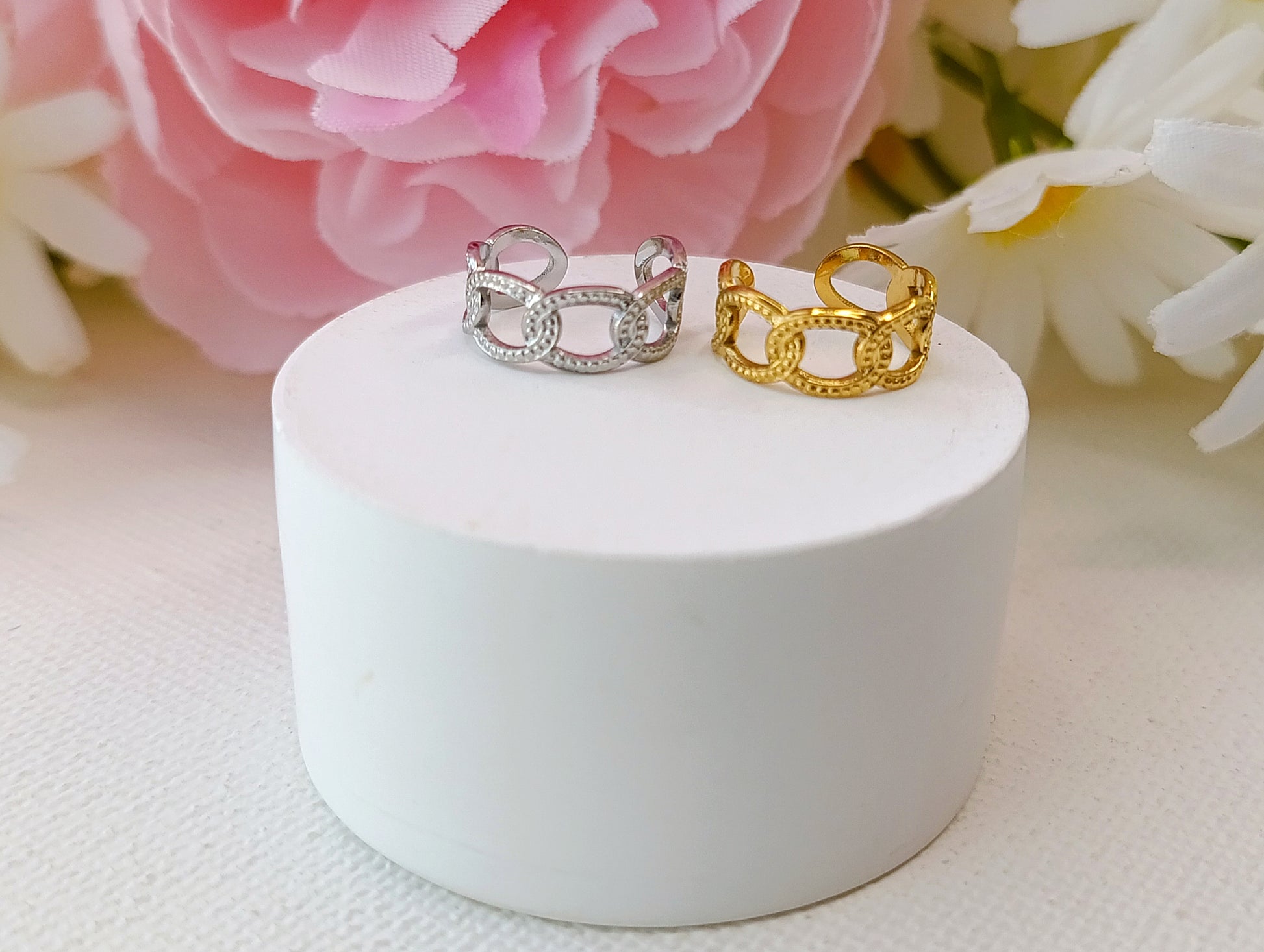 bague d'oreille ear cuff femme en acier inoxydable, bague d'oreille ear cuff femme en acier inox plaqué or, bague d'oreille ear cuff femme fantaisie, bague d'oreille ear cuff femme originales, ear cuff femme de qualité, bague d'oreille femme pas chères, ear cuff femme en acier inox pas chères, bague d'oreille femme, bague d'oreille femme aparanjan, ear cuff femme musardise, bague d'oreille femme musardise, bague d'oreille hypoallergénique en acier, ear cuff hypoallergénique en acier