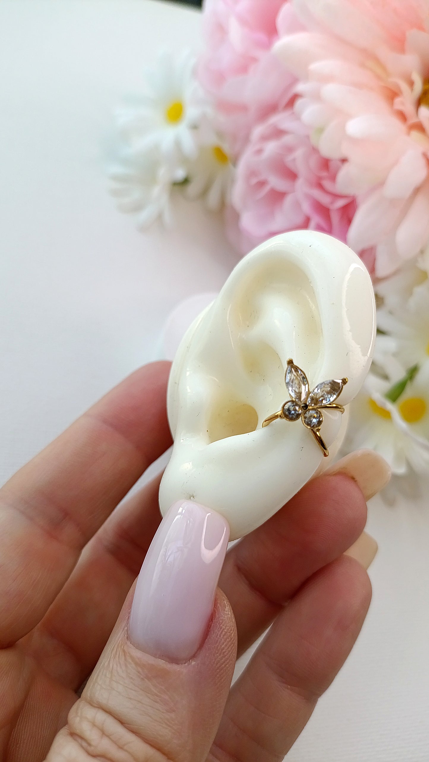 Bague d'oreille, ear cuff : Papillon majestueux/ Acier inoxydable, zircon