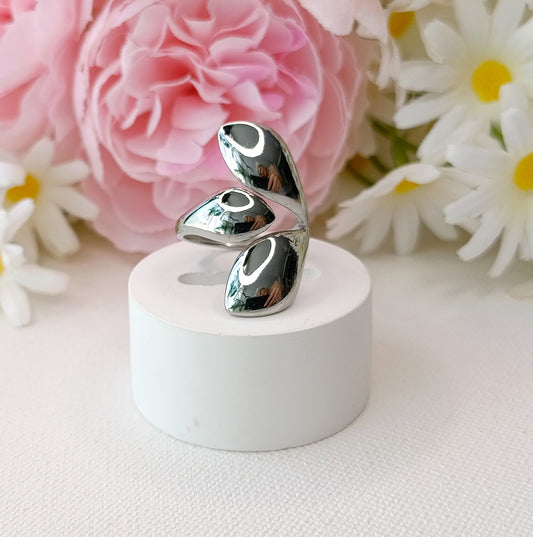 Bague Doux pétales / Acier inoxydable