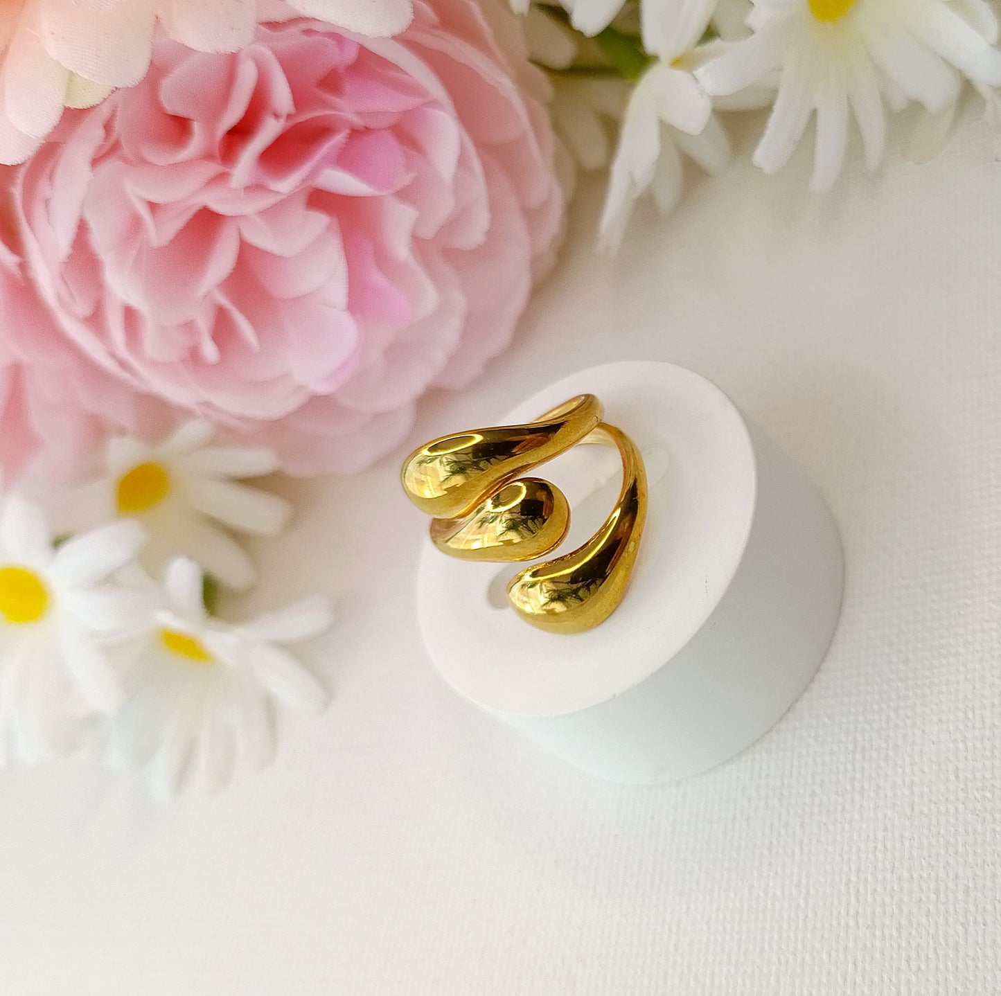 Bague Doux pétales dorés / Acier inoxydable