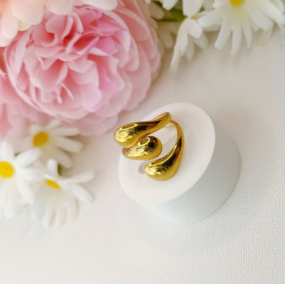 Bague Doux pétales dorés / Acier inoxydable