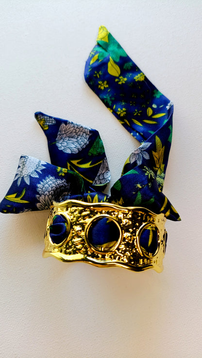 Bracelet Quelque soit la saison, bleu foncé /  Jonc Acier inoxydable et tissu coloré
