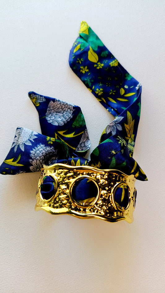 Bracelet Quelque soit la saison, bleu foncé /  Jonc Acier inoxydable et tissu coloré