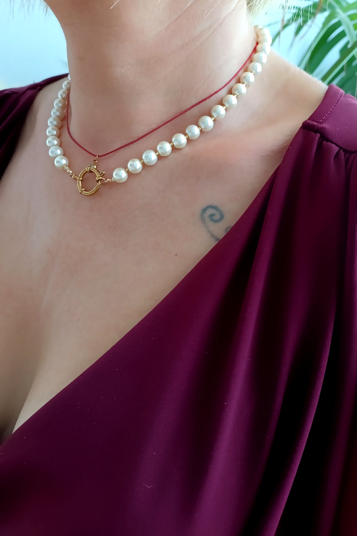 Collier en perles femme, collier perles nacrées femme, collier de créateur, bijoux fantaisie rodez, créateur de bijoux rodez, bijoux rodez, bijoux artisanal rodez, bijoux pas cher rodez