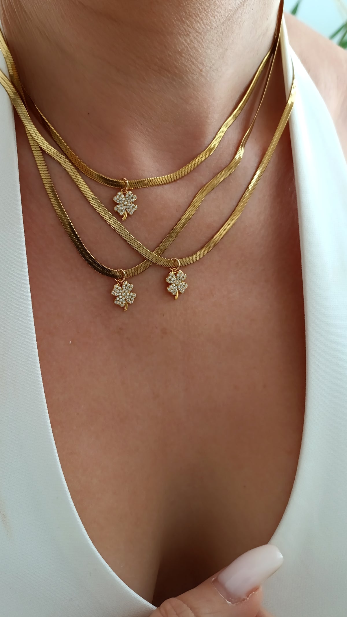 bijoux fantaisie rodez, bijoux de créateur rodez, bijoux artisanaux rodez, collier trèfle femme en acier collier pendentif trèfle femme, collier femme trèfle brillant en acier inoxydable