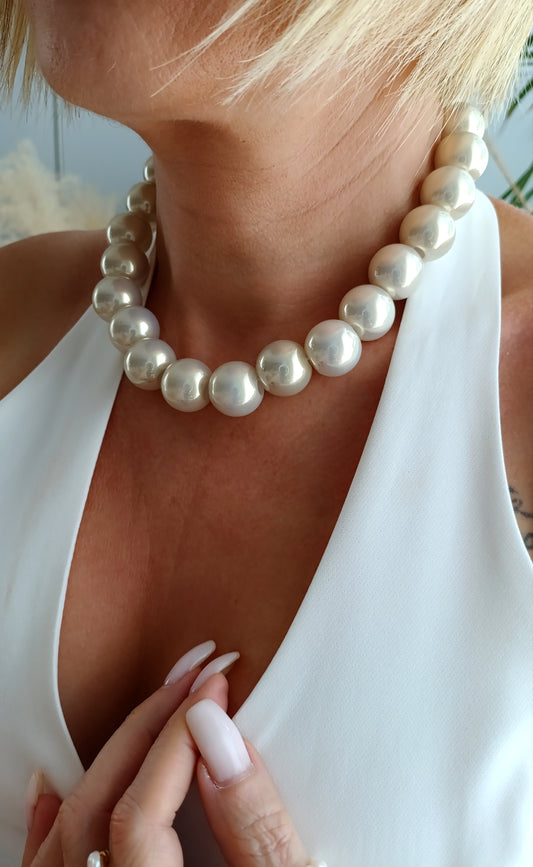 Collier Neige délicate /  Acier inoxydable, perle acrylique