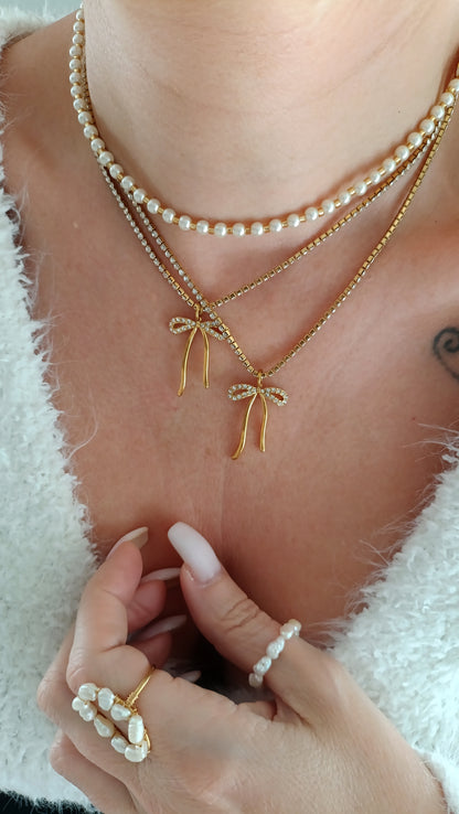 Collier en perles femme, collier perles nacrées femme, collier de créateur, bijoux fantaisie rodez, créateur de bijoux rodez, bijoux rodez, bijoux artisanal rodez, bijoux pas cher rodez