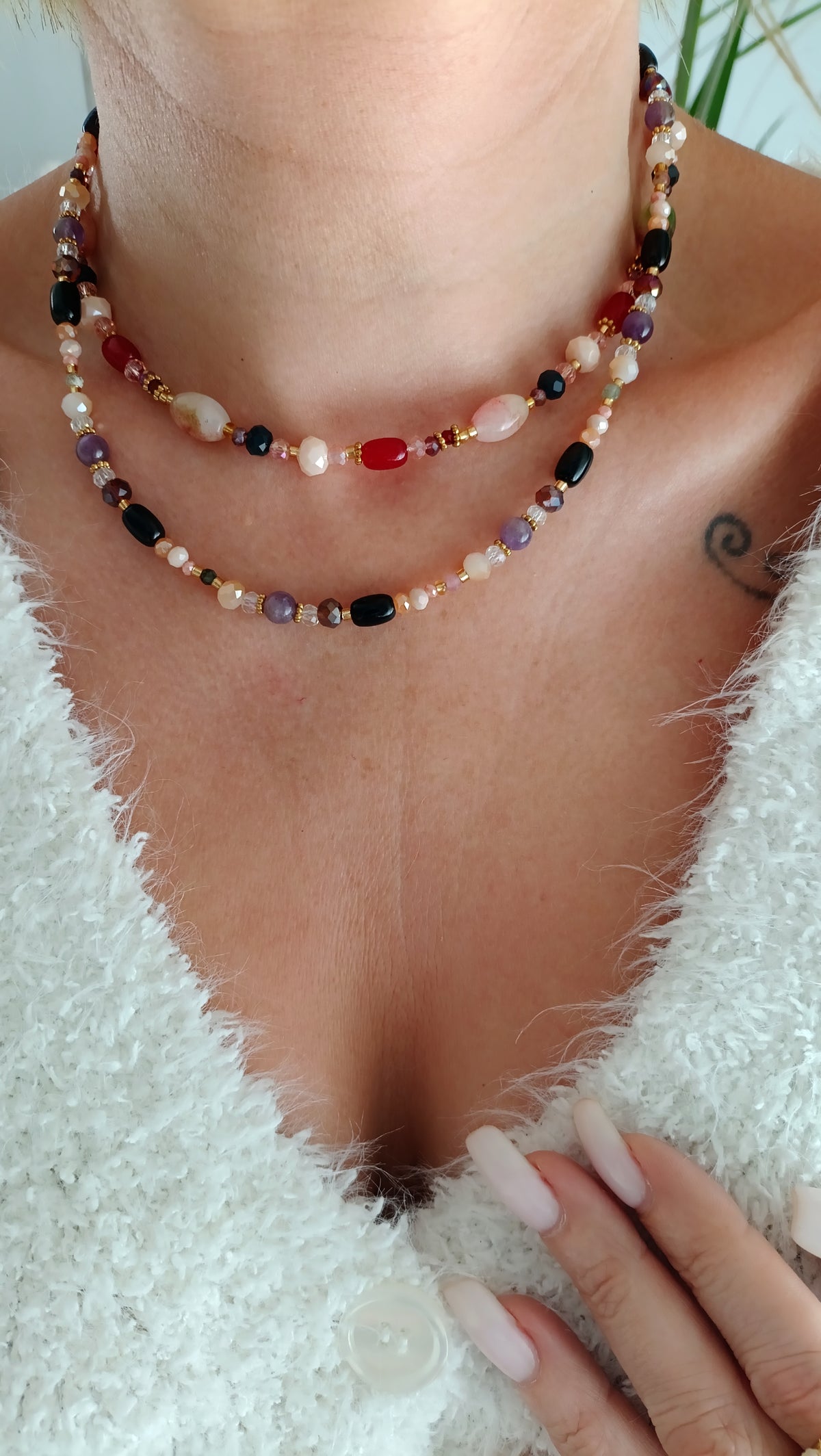 collier femme, tourmaline, améthyste, collier perles noires, collier fait main, artisanat français, bijoux de créateur, créatrice de bijoux français, collier bohème perles noires