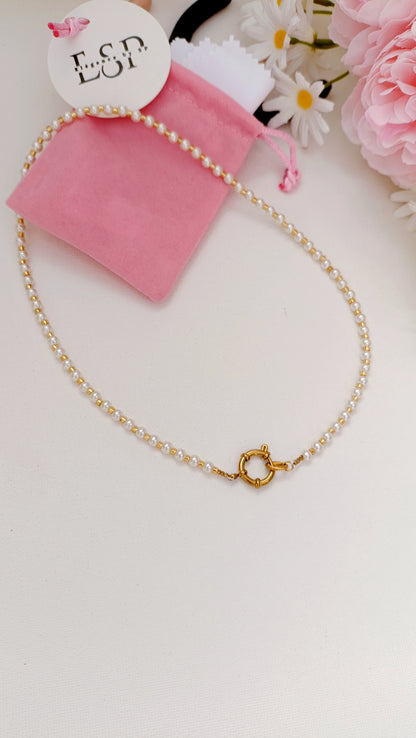 Collier en perles femme, collier perles nacrées femme, collier de créateur, bijoux fantaisie rodez, créateur de bijoux rodez, bijoux rodez, bijoux artisanal rodez, bijoux pas cher rodez