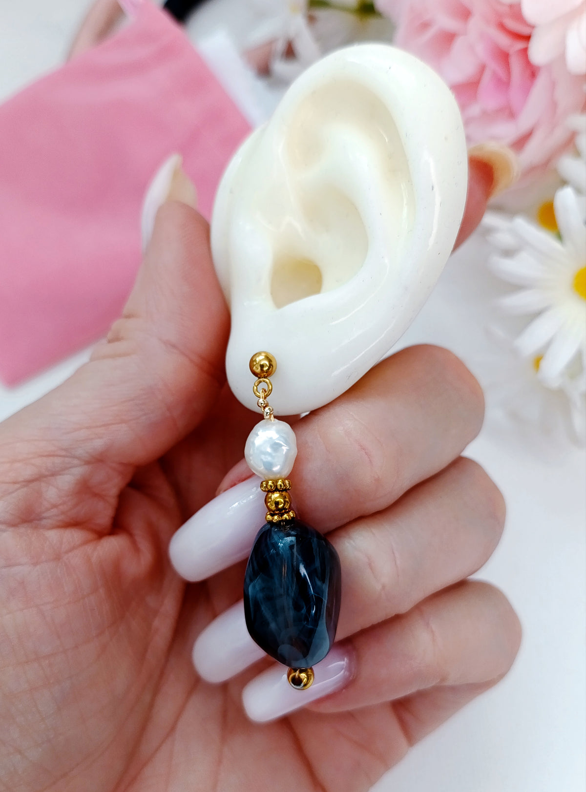Boucles d'oreilles Nature colorée / Acier inoxydable, perles en résine
