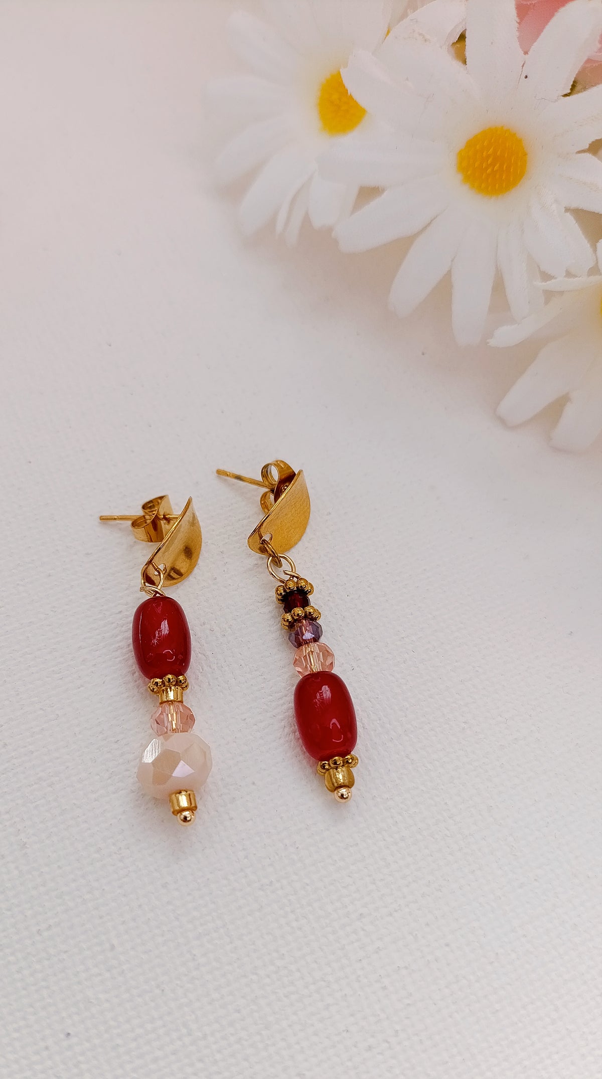 boucles d'oreilles femme, tourmaline, améthyste, boucles d'oreilles perles noires, collier fait main, artisanat français, bijoux de créateur, créatrice de bijoux français, boucles d'oreilles bohème perles rouge