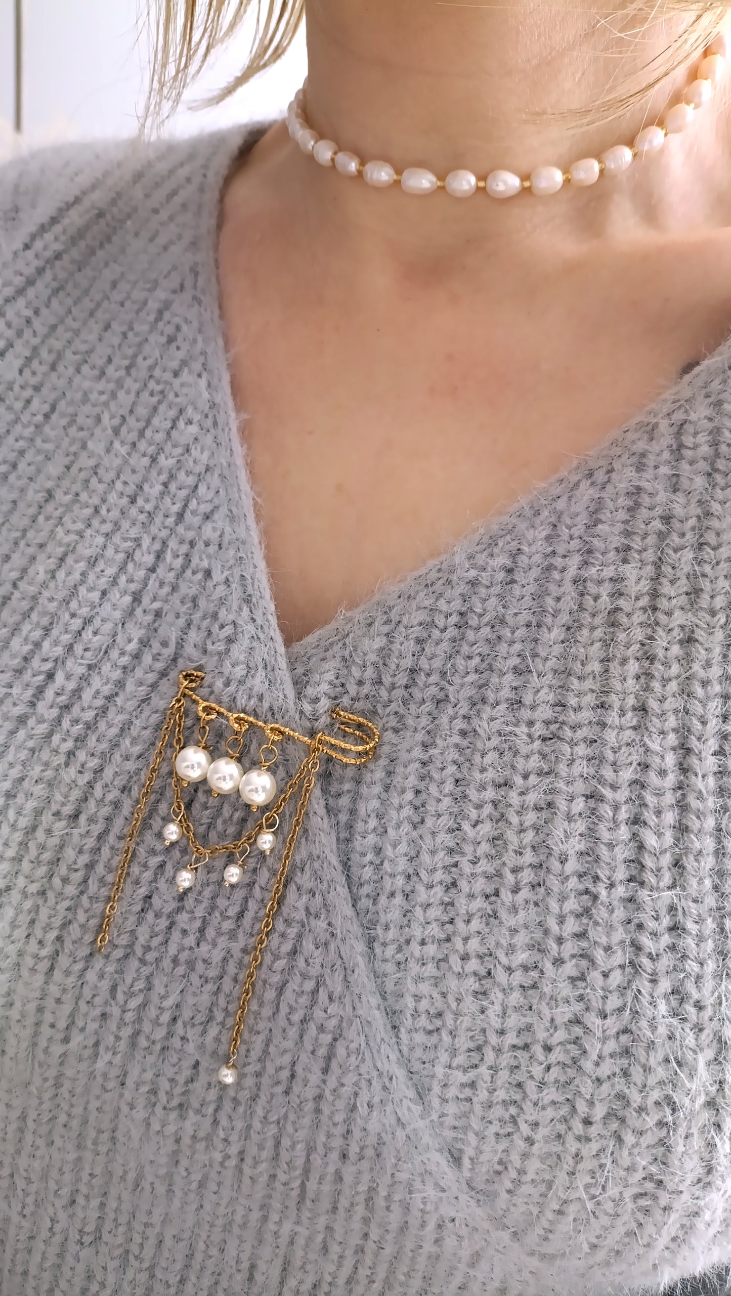 Broche Iridessa / Création de broche, Acier inoxydable, perles de verre