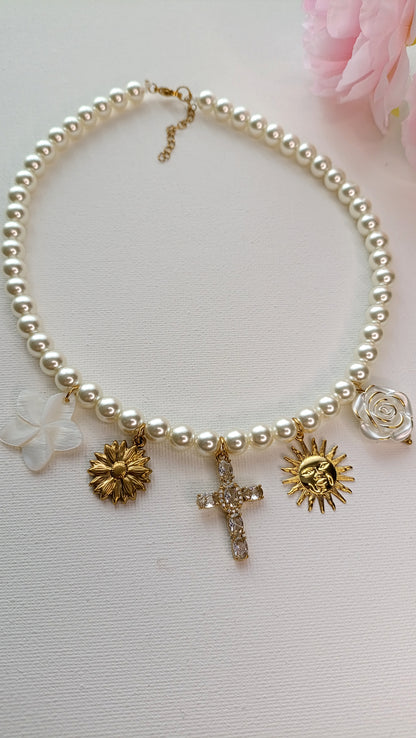 Collier femme à breloques perles, collier femme à pendentifs perles, collier femme à charms perles, collier femme en perles, collier à charms original, collier à charms pas cher, site de collier à charms femme, collier à pendentifs pas cher, collier à breloques pas cher